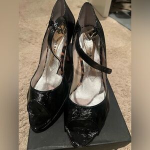 Rock N Republic open toe heels with ankle strap, size 8.5